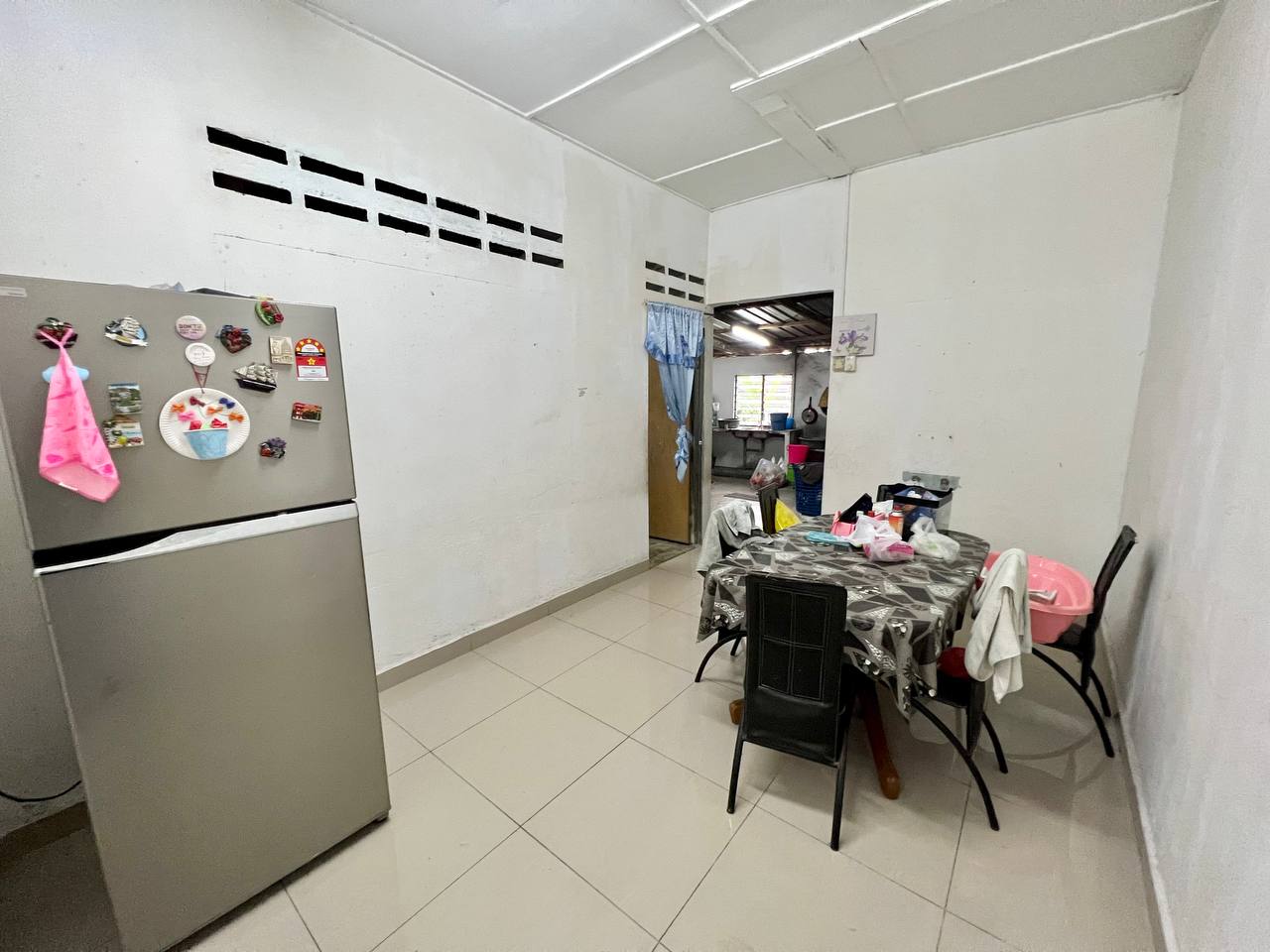 Single Storey Terrace Taman Dusun Jaya - photo 4