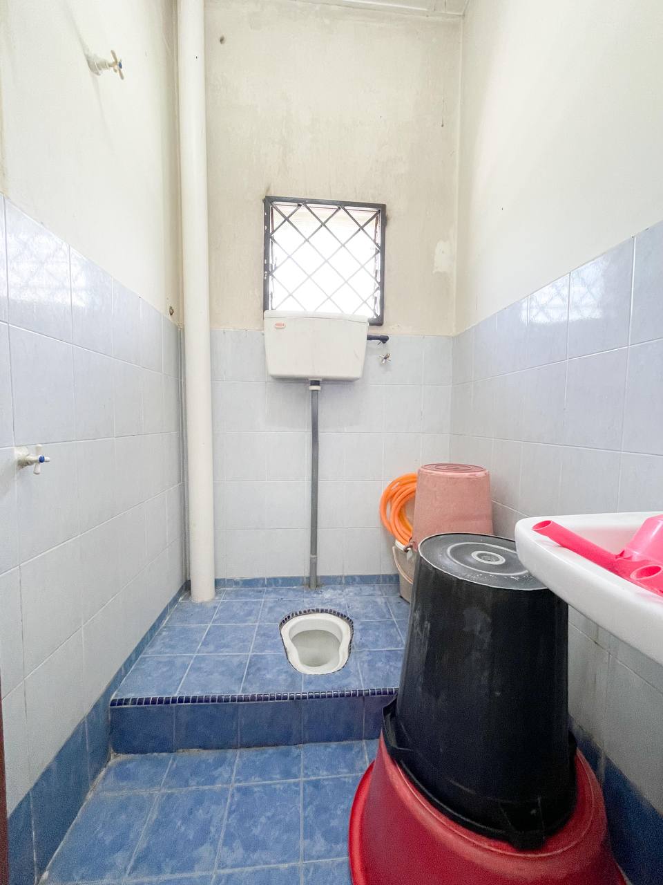 End Lot Single Storey Terrace Taman Intan Kapar - photo 6