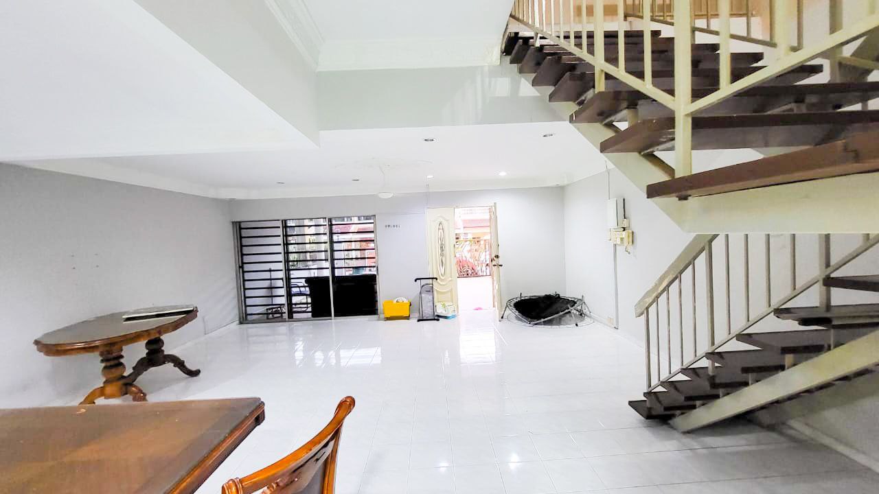 Double Storey Terrace Taman Bukit Angsana - photo 4