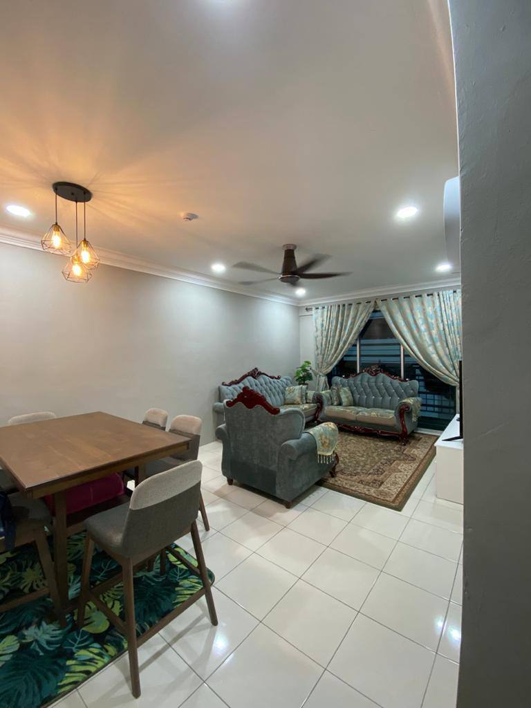 End Unit Puncak Hijauan Apartment Kajang Bangi - photo 3