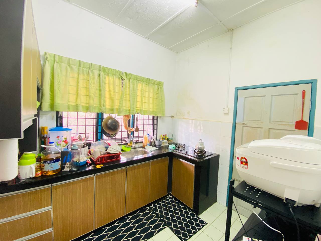 Single Storey Terrace Desa Pinggiran Putra - photo 6