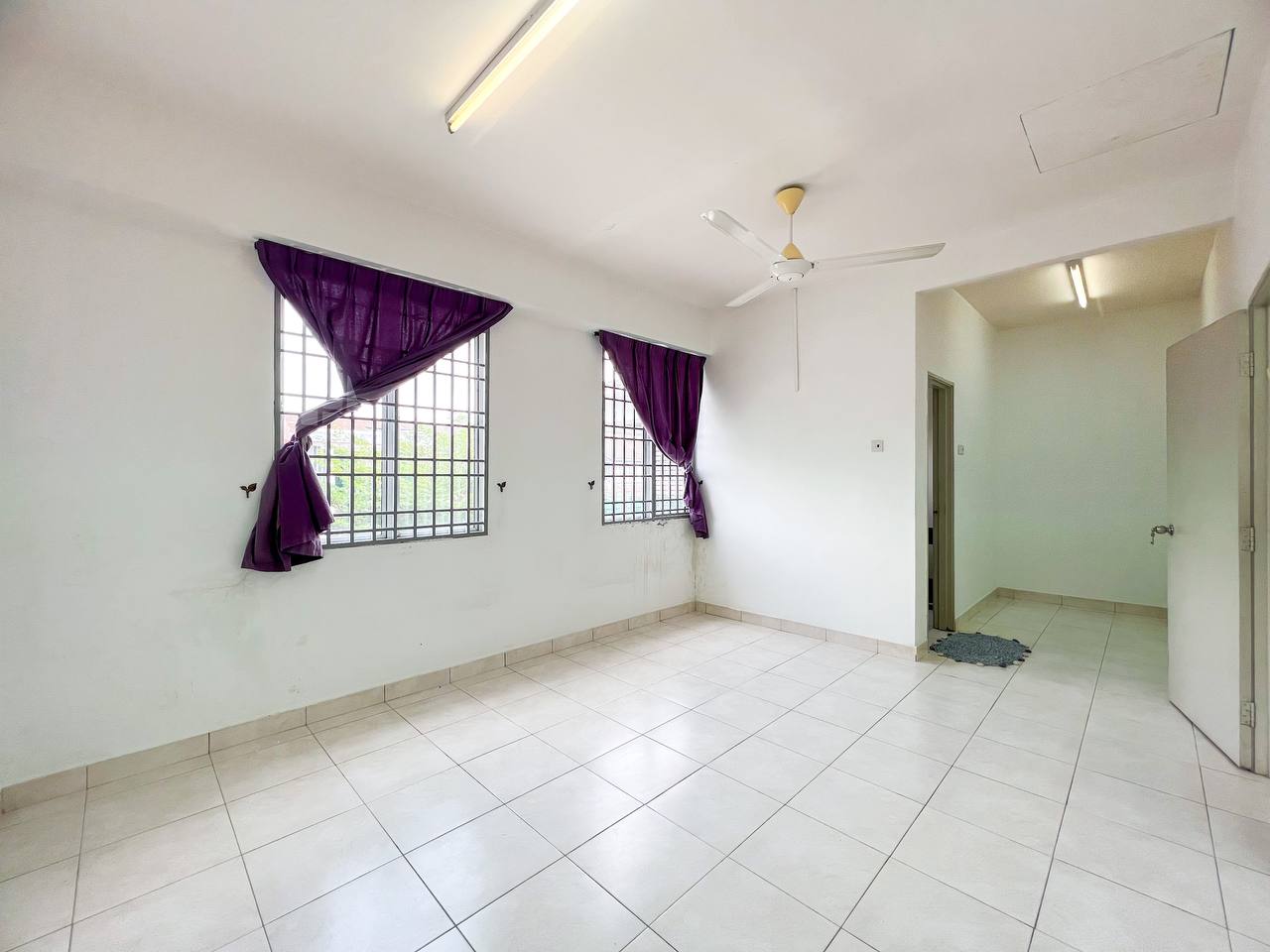 Corner Lot Double Storey Superlink Seri Bangi - photo 6