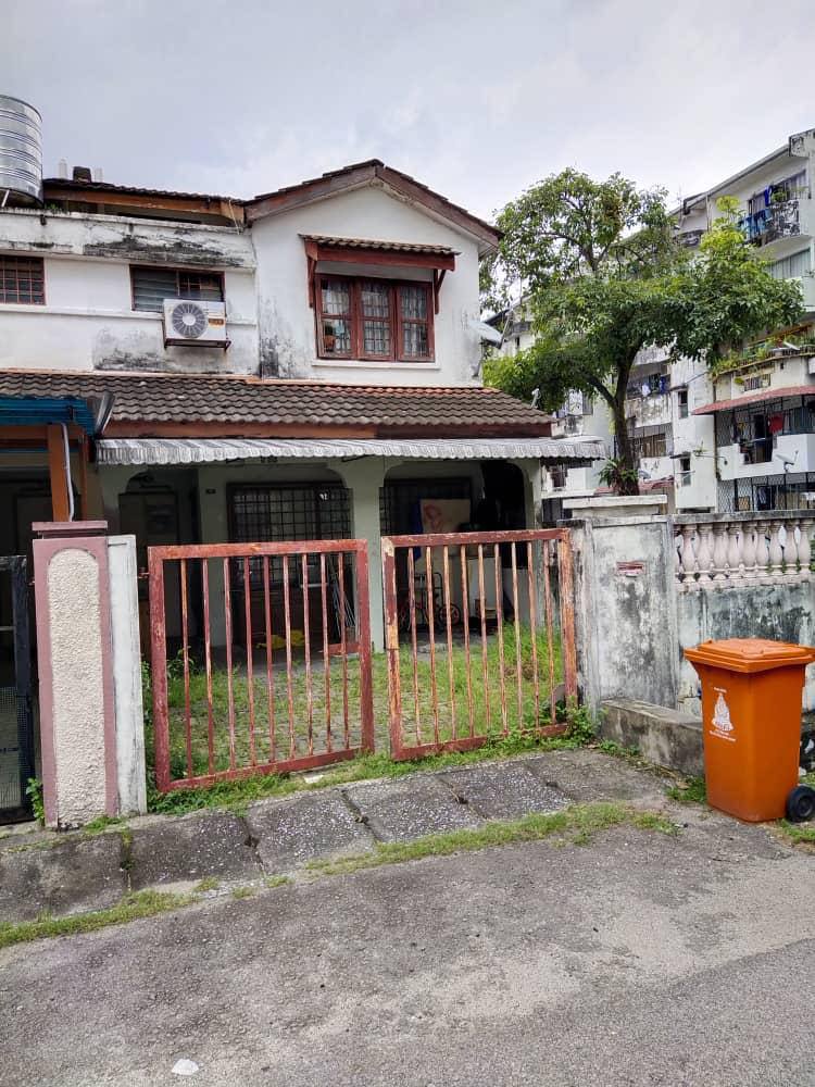 End Lot Double Storey Terrace Jalan PJS 10 - photo 2