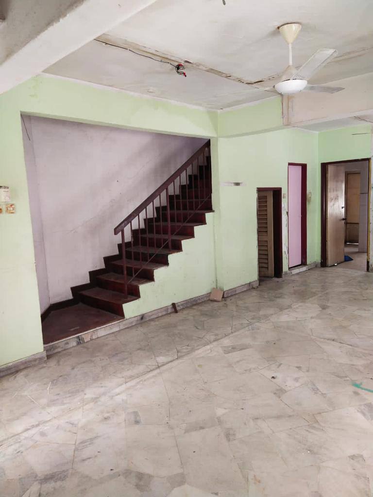 End Lot Double Storey Terrace Jalan PJS 10 - photo 3