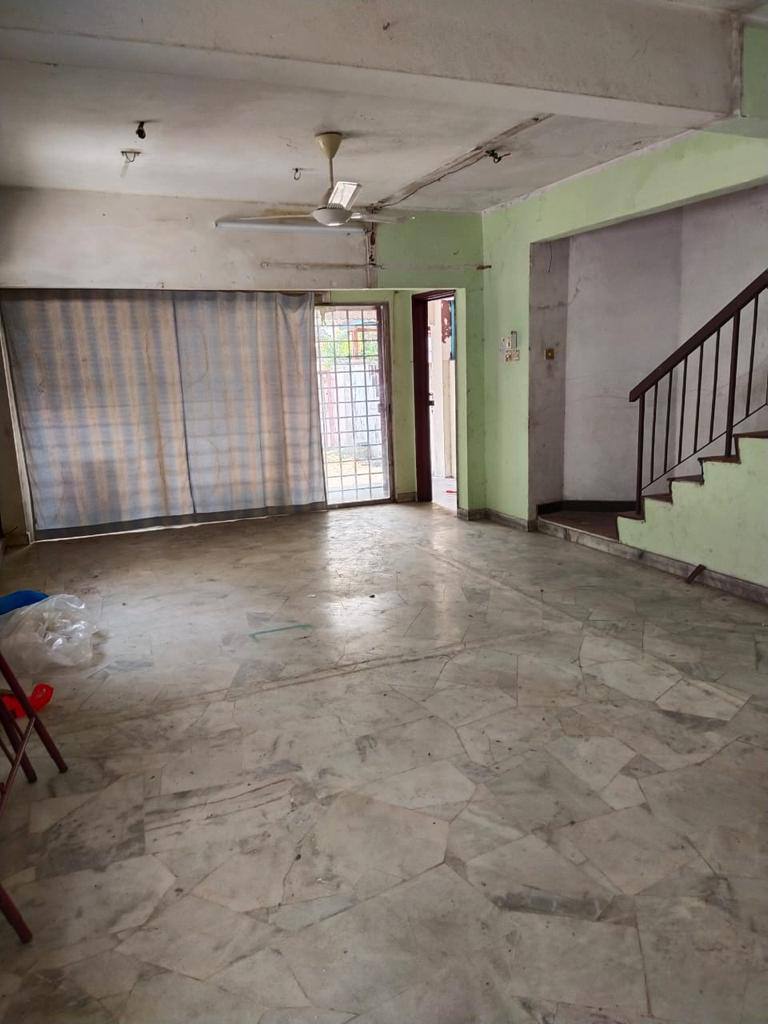 End Lot Double Storey Terrace Jalan PJS 10 - photo 5