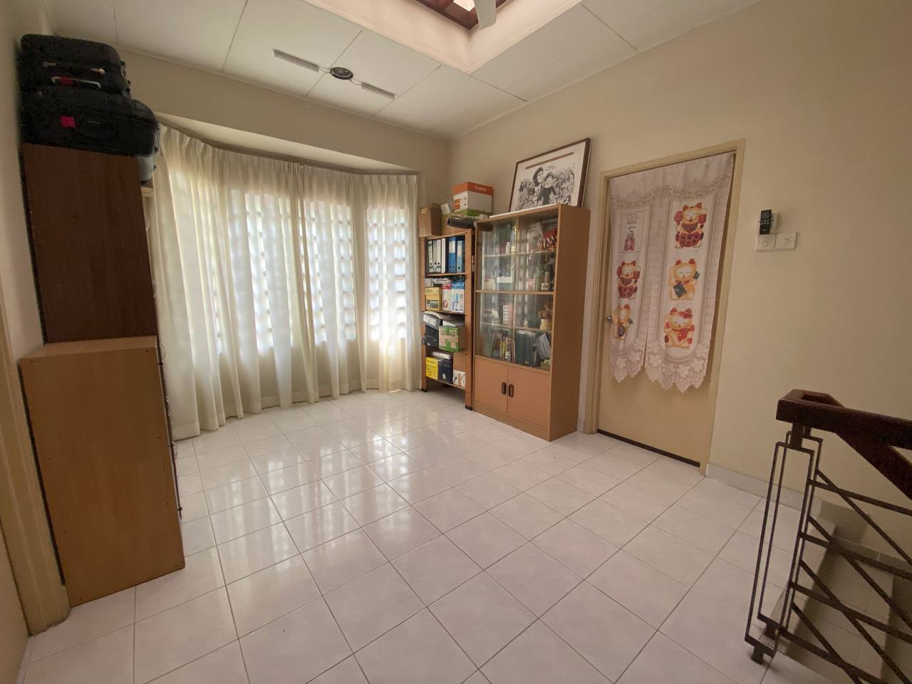 Corner Lot Double Storey Taman Bukit Subang - photo 9