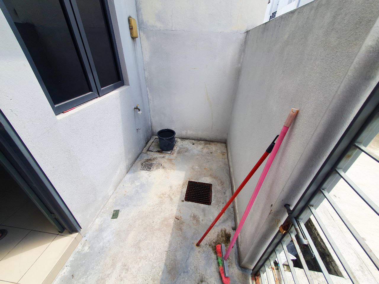 Double Storey Terrace Kajang East Precinct 4 - photo 3