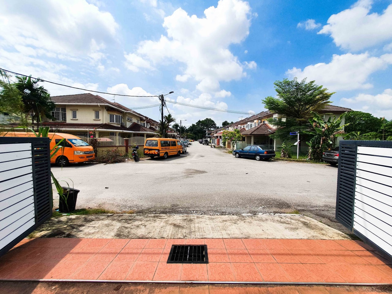 Double Storey Terrace Seri Banang - photo 3