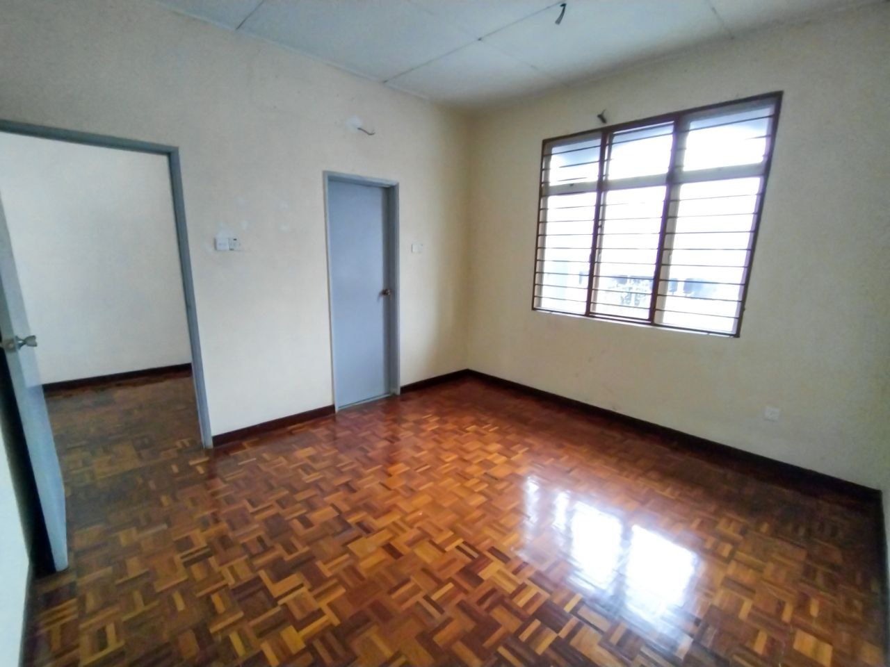 Double Storey Terrace Taman Puncak Jalil - photo 5