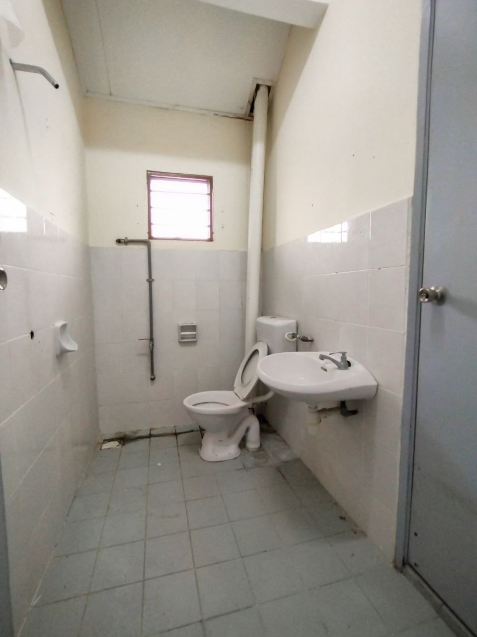 Double Storey Terrace Taman Puncak Jalil - photo 10