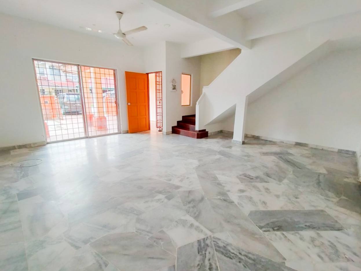 Double Storey Terrace Seksyen 4 Tambahan - photo 5