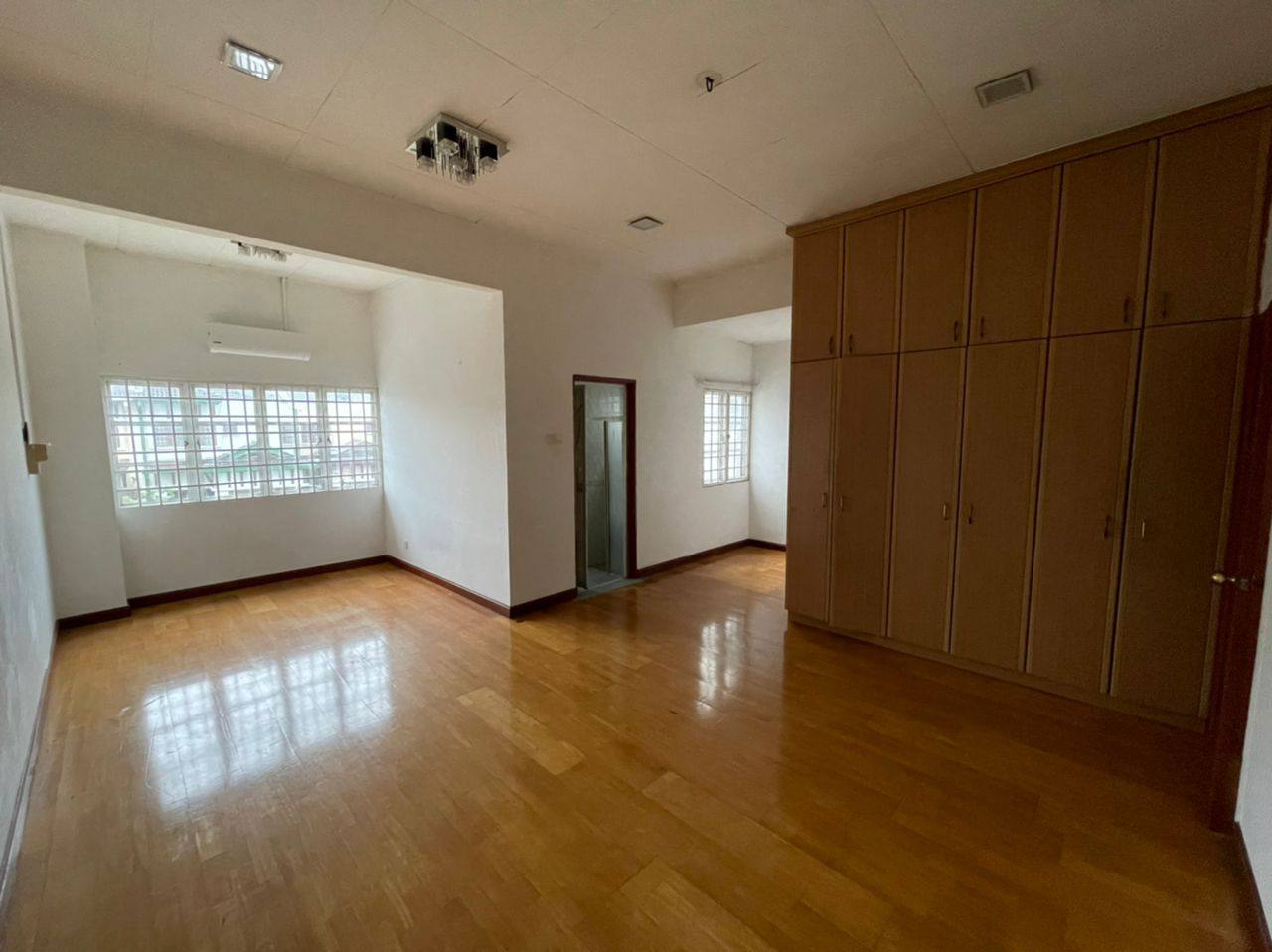 Double Storey Terrace Bukit Jelutong Shah Alam - photo 10
