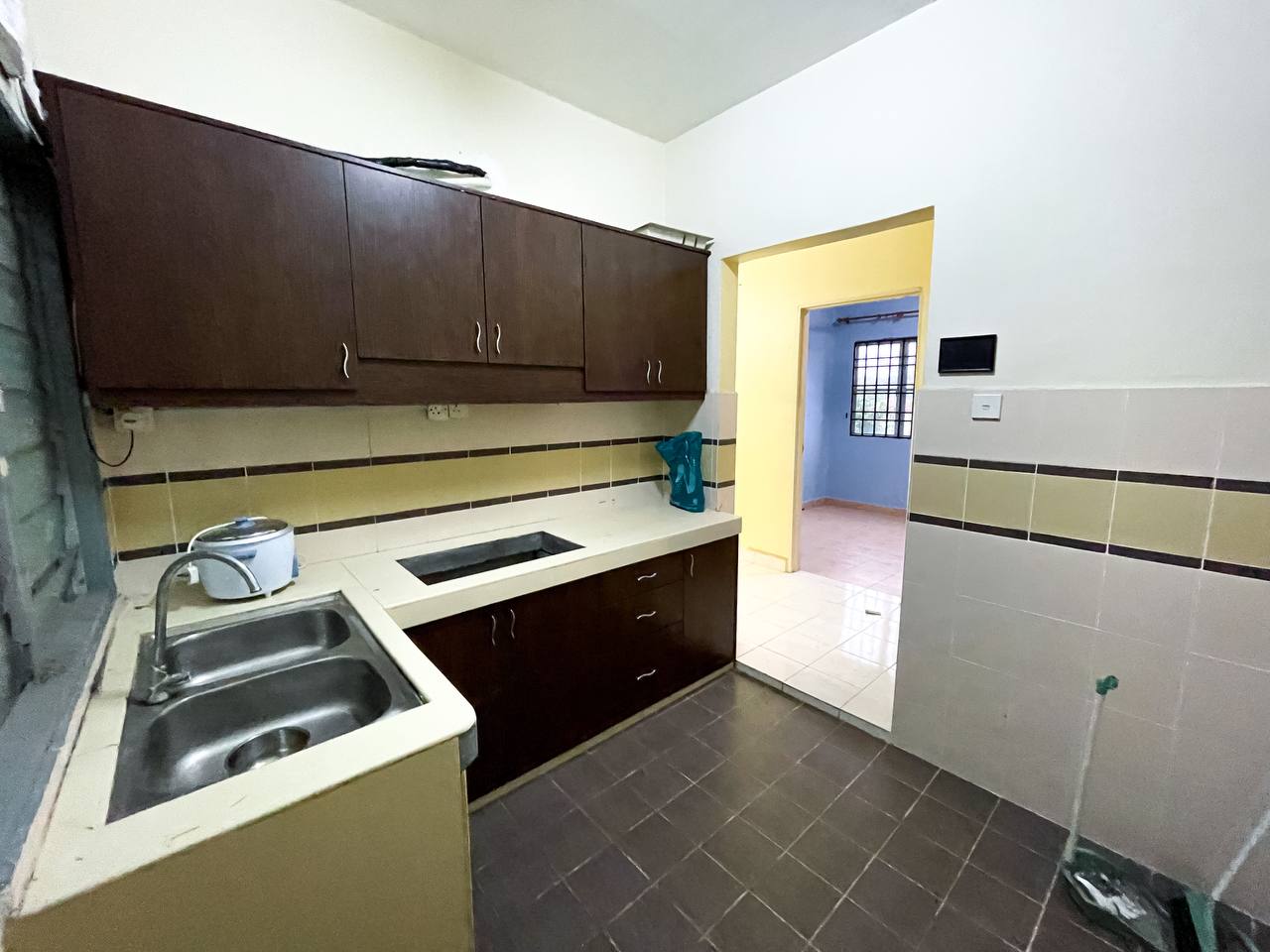 Renovated Corner Unit Bangi Idaman Apartment - photo 8