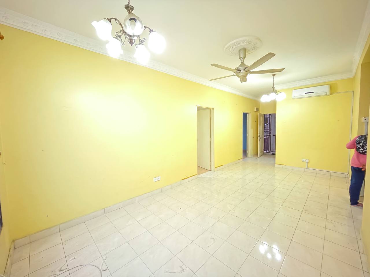 Renovated Corner Unit Bangi Idaman Apartment - photo 11