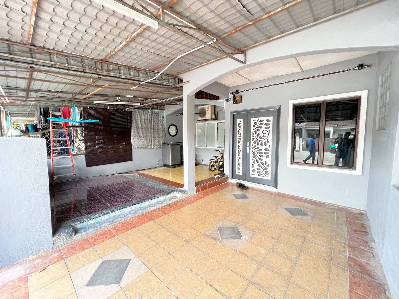 Renovated Single Storey Terrace Taman Sri Putri - photo 3
