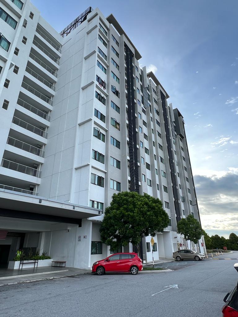Corner Unit Apartment Suria Ixora Setia Alam - photo 11