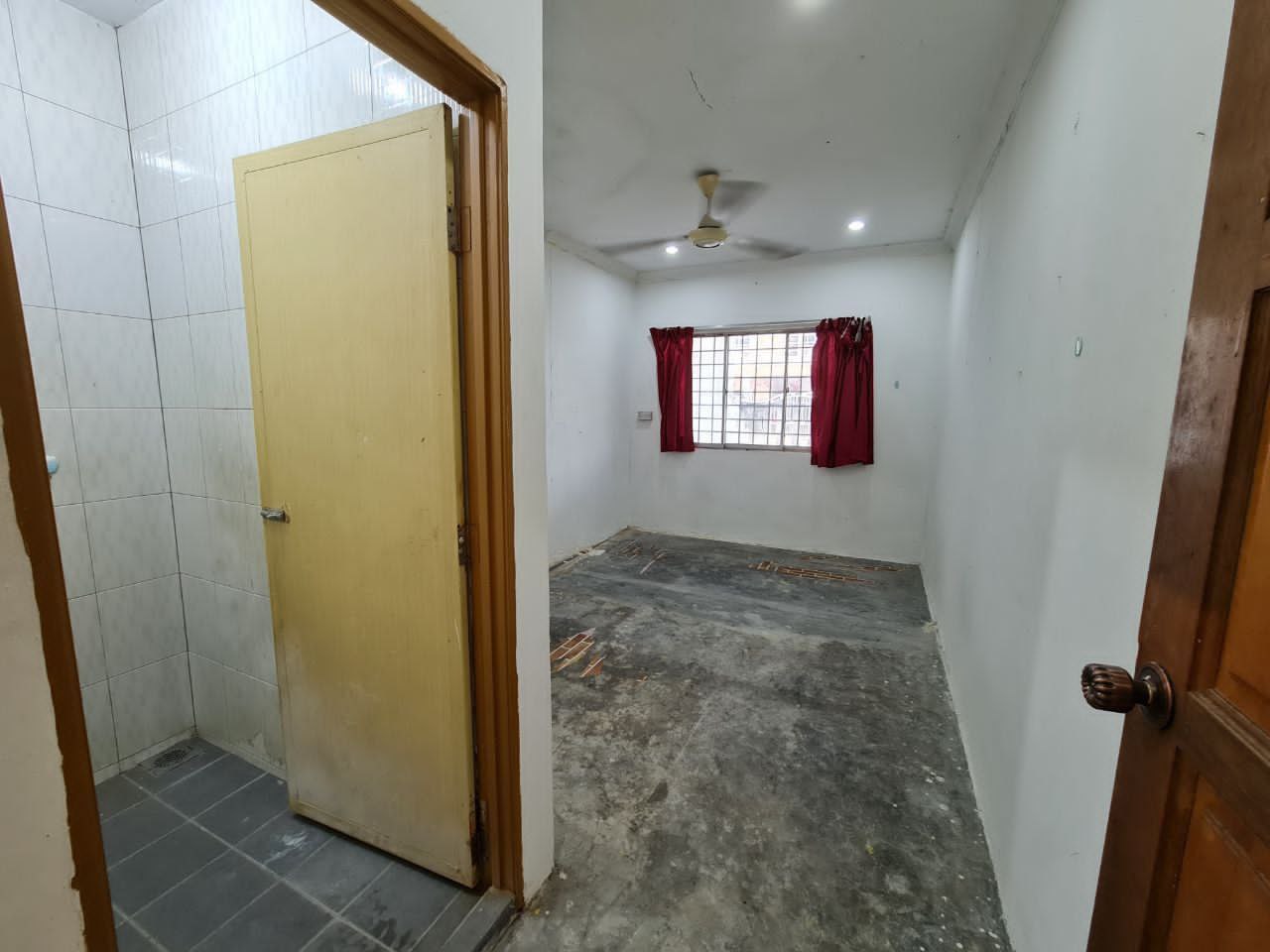 Single Storey Terrace Taman Desa Kenanga - photo 10