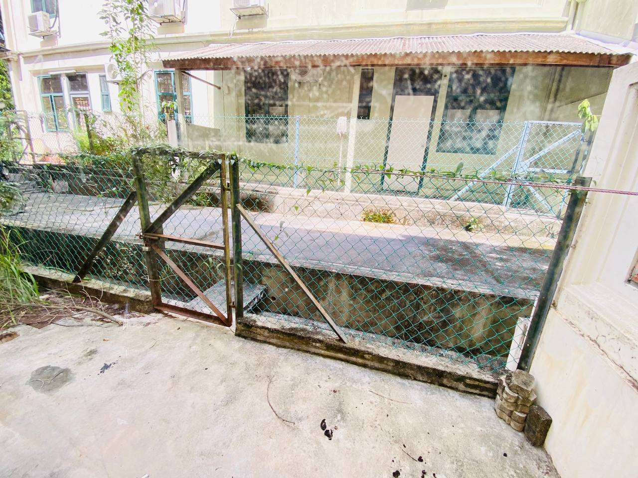 Double Storey Terrace Jalan Gelana Seksyen 7 - photo 7