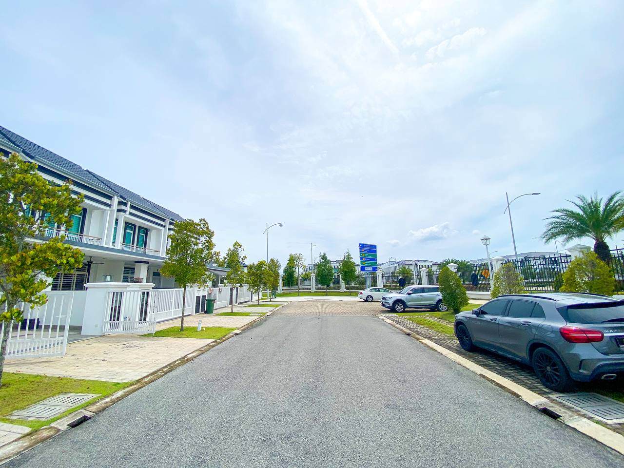 Double Storey Terrace Merrydale Eco Majestic - photo 2