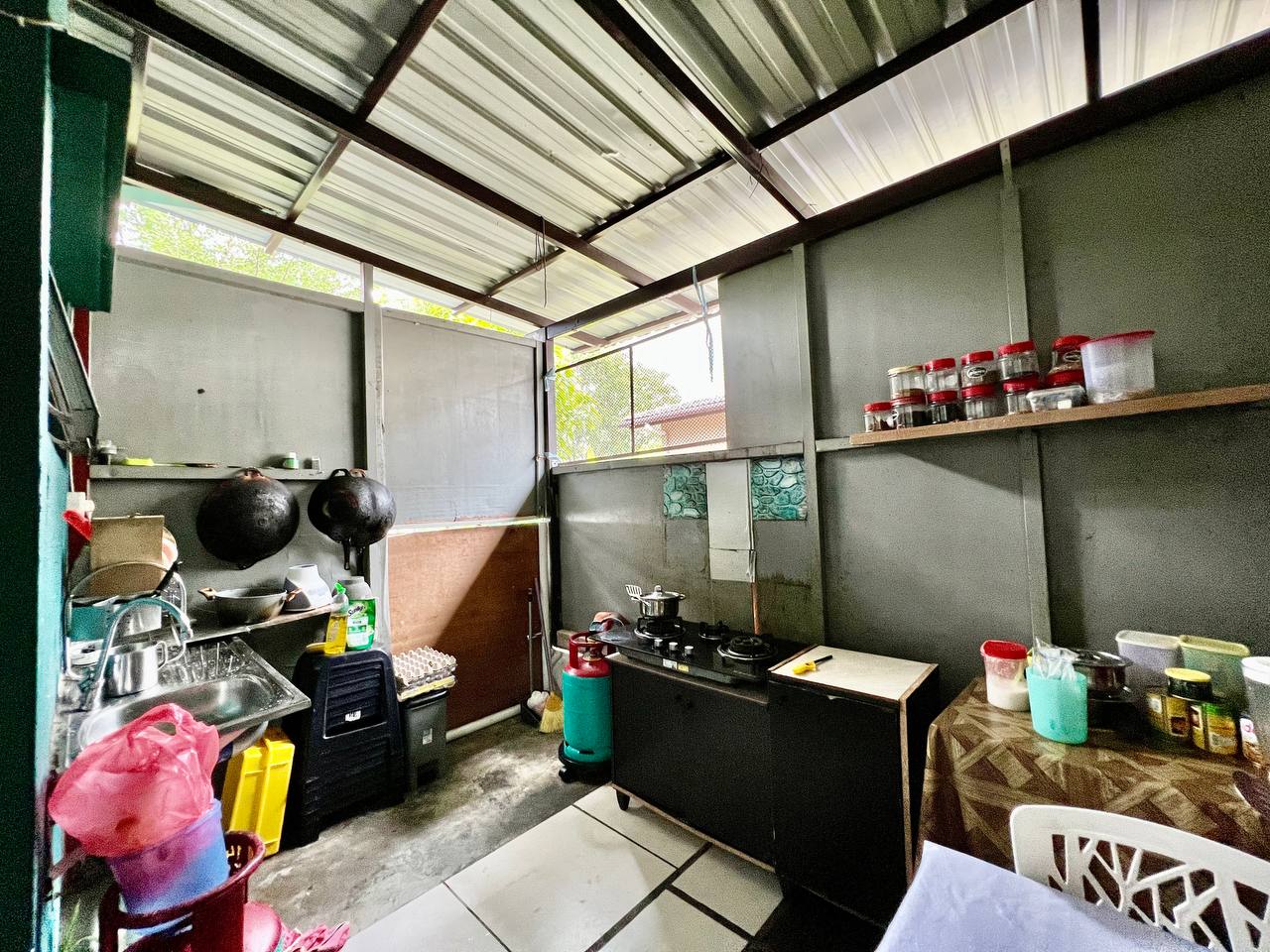 Corner Lot Double Storey Terrace Bandar Bukit Raja - photo 8