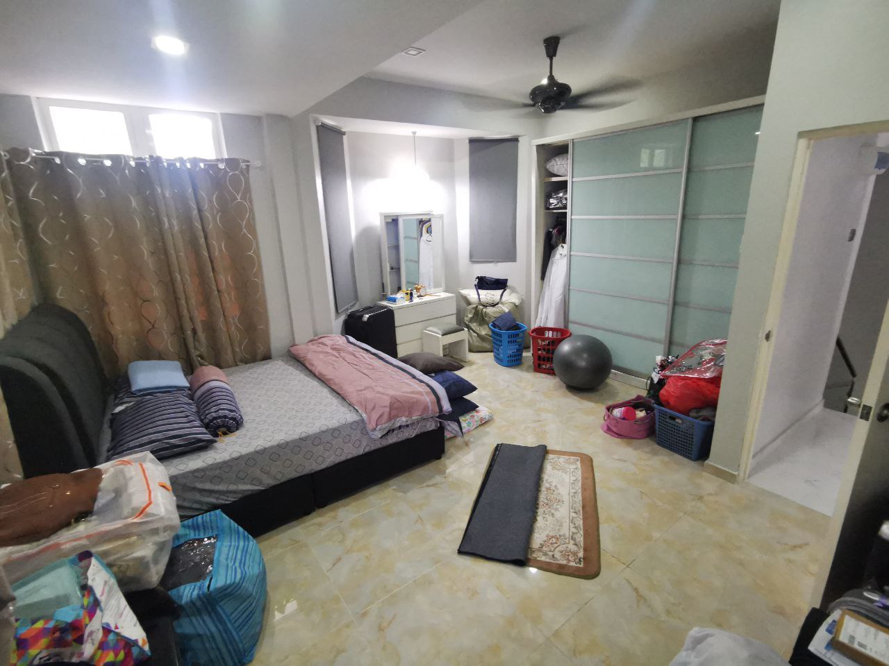 Renovated Double Storey Terrace Seksyen 8 - photo 12