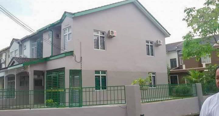 Corner Lot Double Storey Terrace Taman Seri Bayu - photo 4