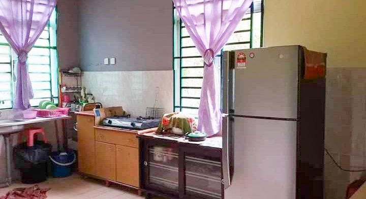 Corner Lot Double Storey Terrace Taman Seri Bayu - photo 6