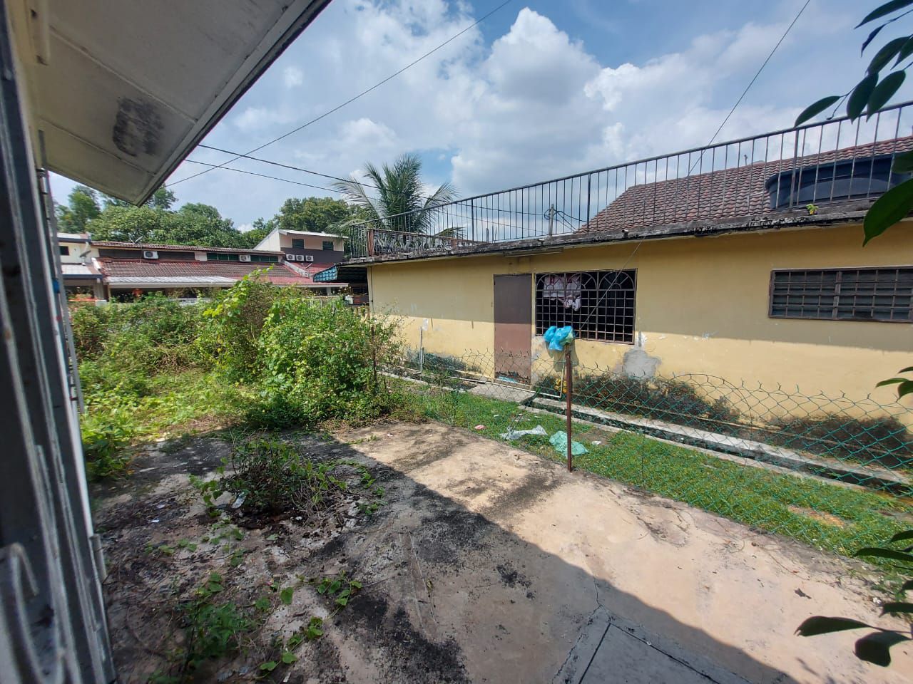 Corner Lot Single Storey Terrace Taman Seri Timah - photo 2