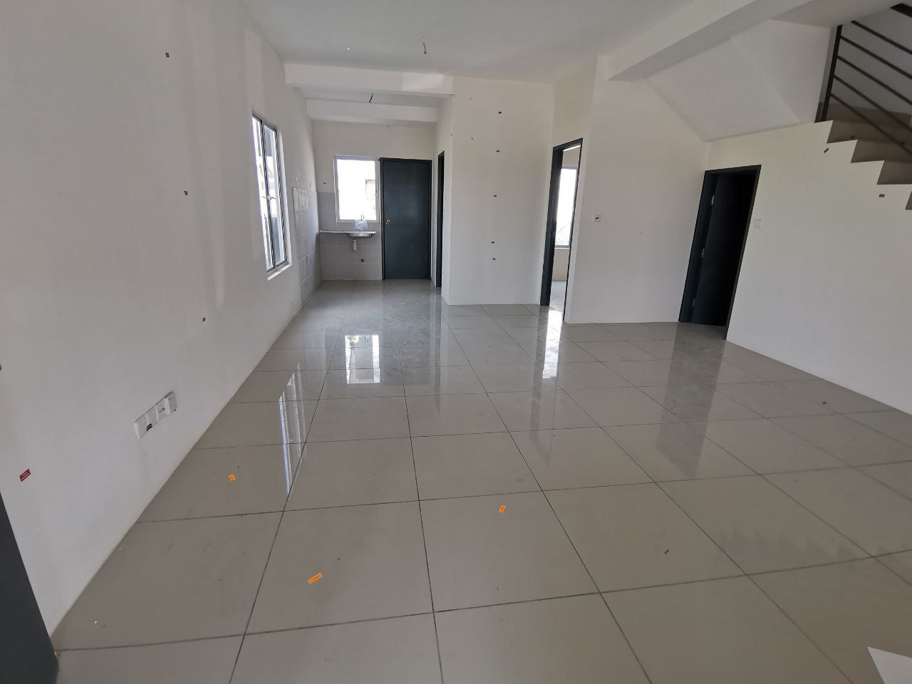 End Lot Double Storey Terrace Kita Bayu Cybersouth - photo 3