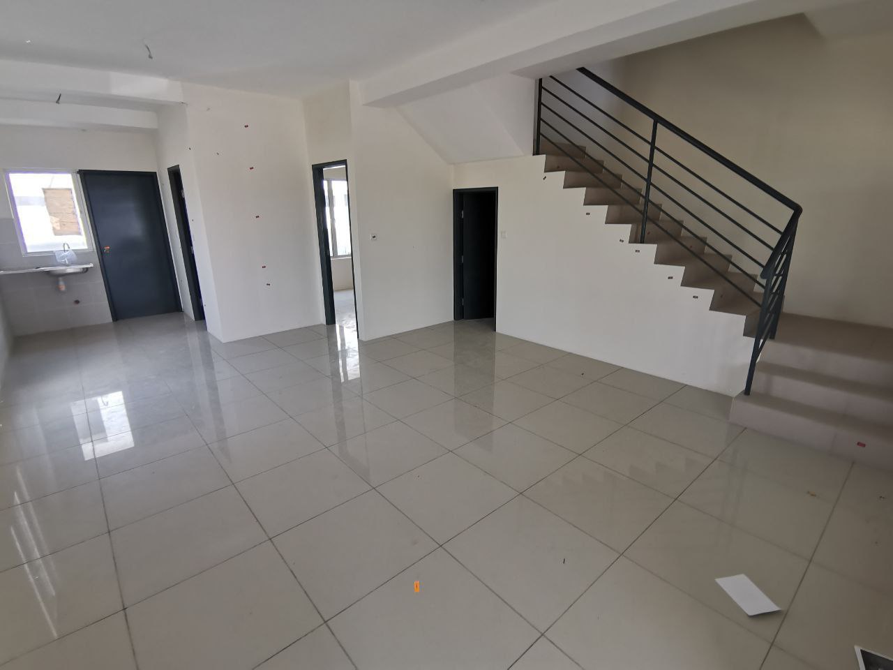 End Lot Double Storey Terrace Kita Bayu Cybersouth - photo 8