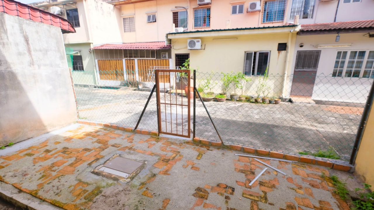Double Storey Terrace Berjaya Park Sungai Rasau - photo 11