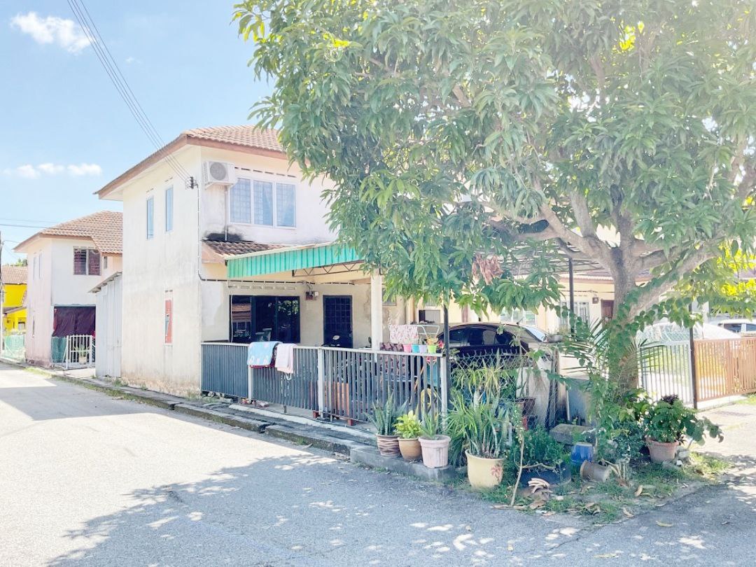 End Lot Double Storey Terrace Taman Banting Baru - photo 12