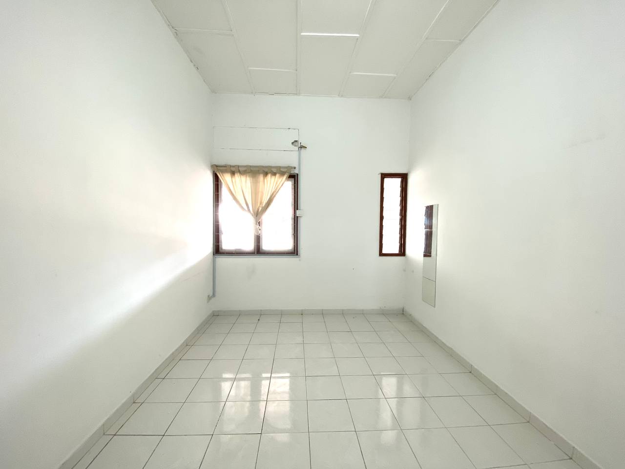 Renovated Single Storey Terrace SS5 Kelana Jaya - photo 3