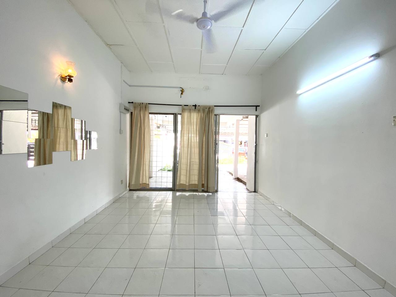 Renovated Single Storey Terrace SS5 Kelana Jaya - photo 4