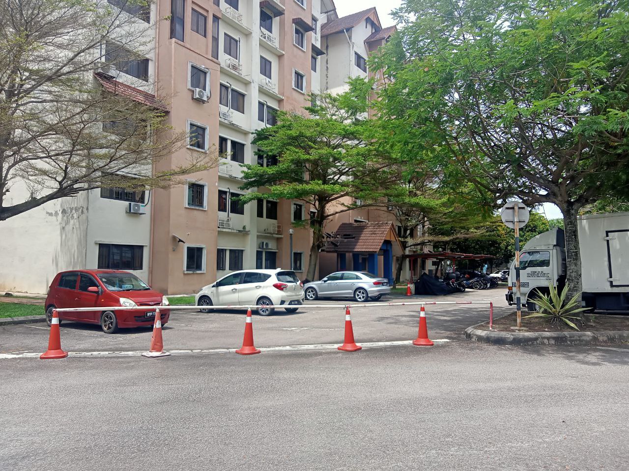 Pangsapuri Komuter Raya Seksyen 19 - photo 10