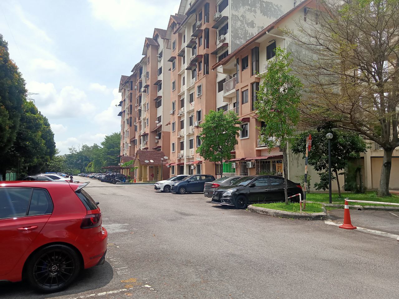 Pangsapuri Komuter Raya Seksyen 19 - photo 12