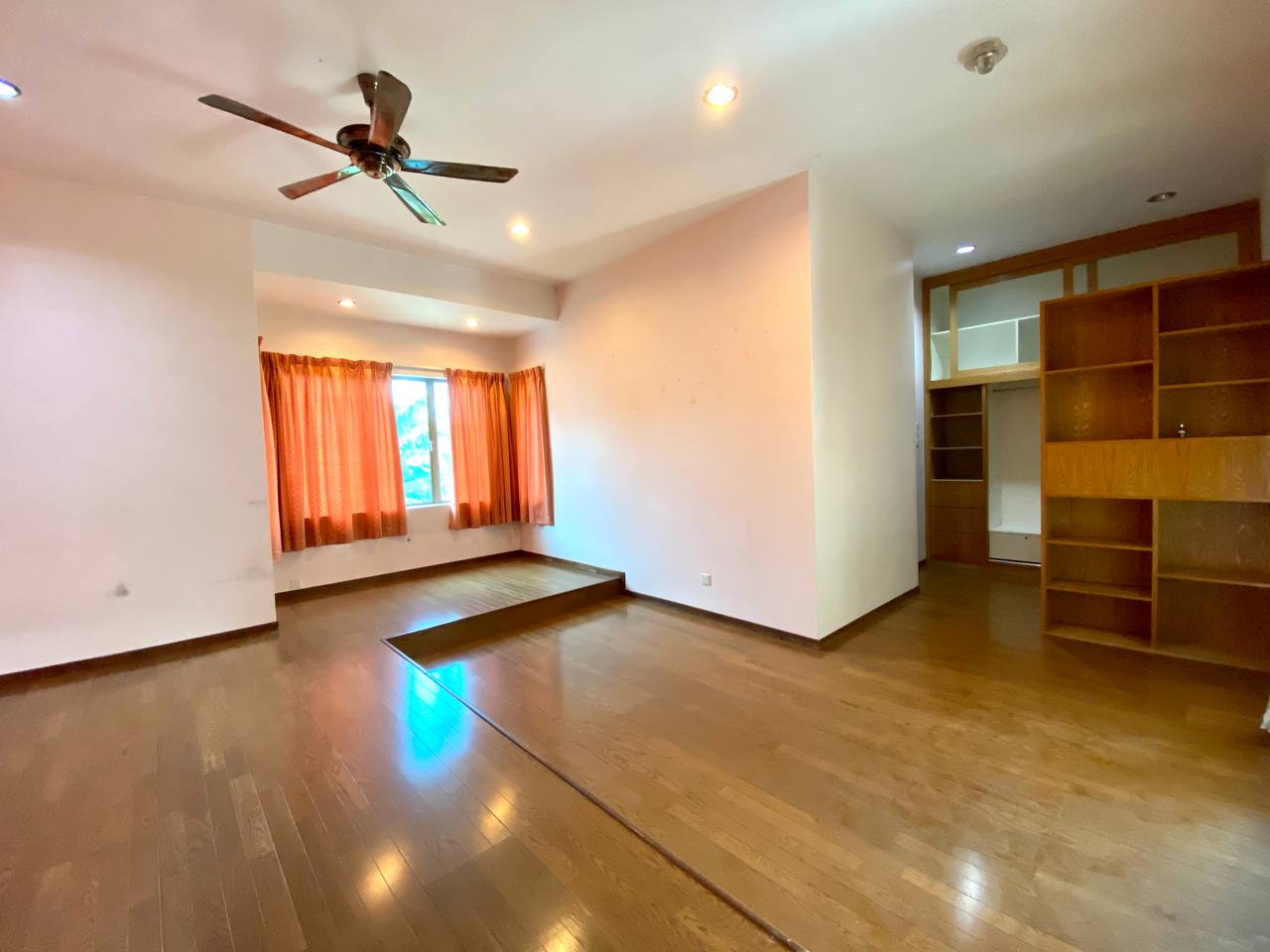Double Storey Bungalow Putra Hill Residency - photo 8