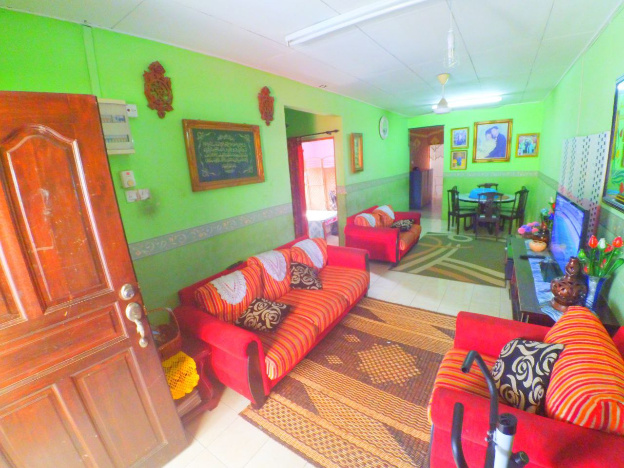 Single Storey Semi D Taman Selayang Mutiara - photo 2