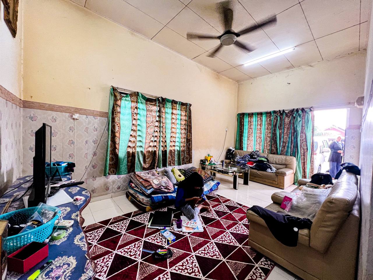 Single Storey Terrace Taman Meru Harapan - photo 7