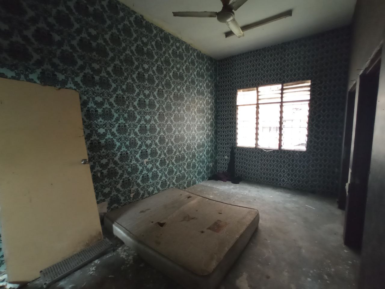 Flat Seri Perantau Kampung Keretapi Klang - photo 4