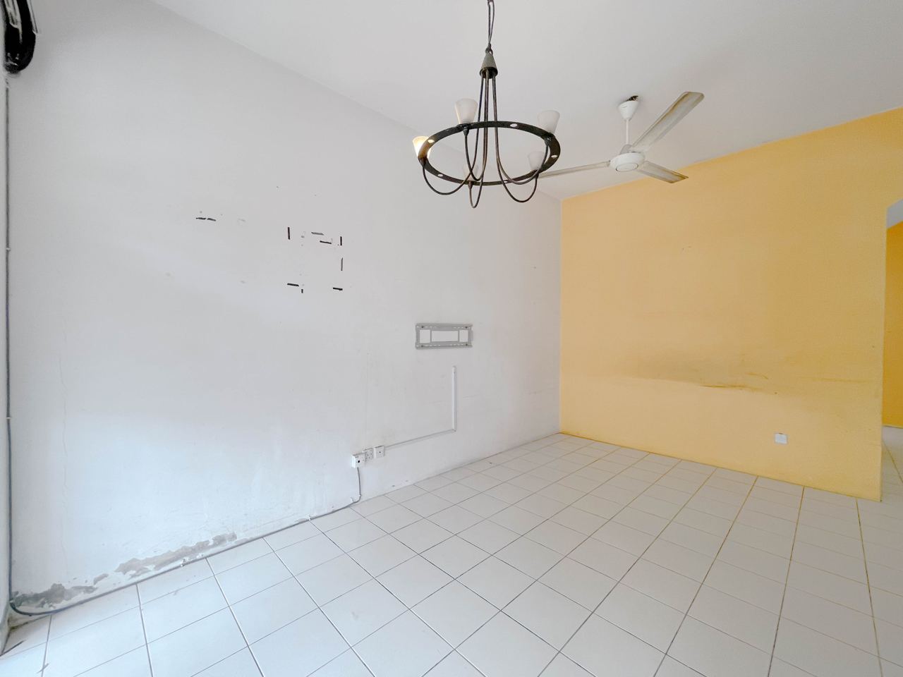 Double Storey Terrace Taman Ukay Bistari - photo 7