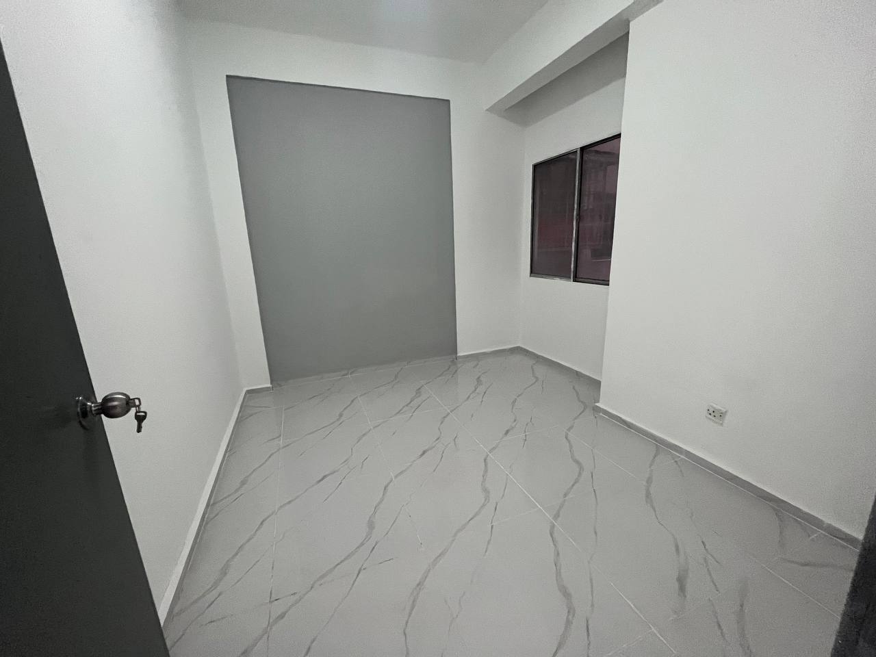 Renovated Level 3 Penaga Mas Apartment - photo 3