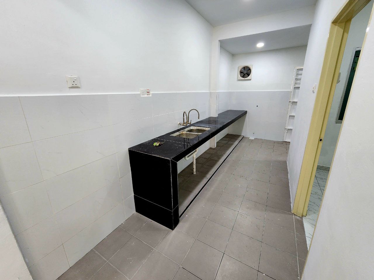 Renovated Double Storey Terrace Taman Bukit Permai - photo 4