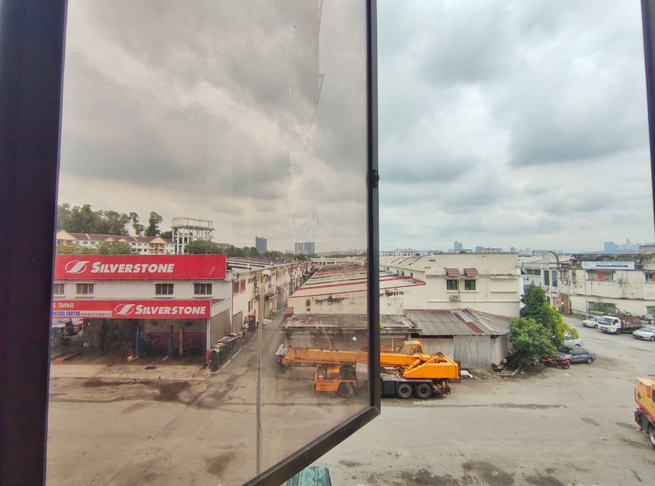 Koi Legian Condominium Taman Kinrara - photo 7
