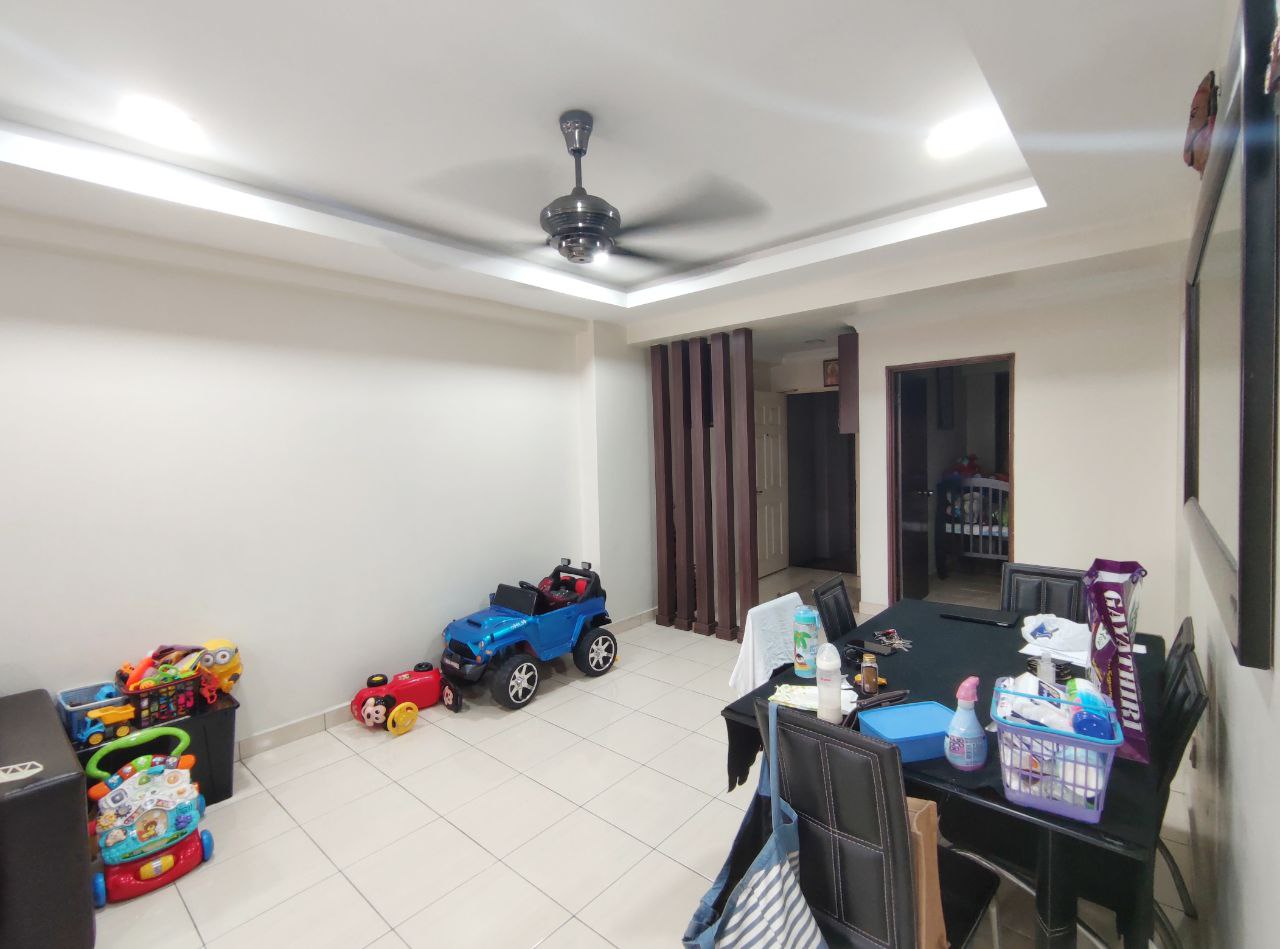 Koi Legian Condominium Taman Kinrara - photo 8