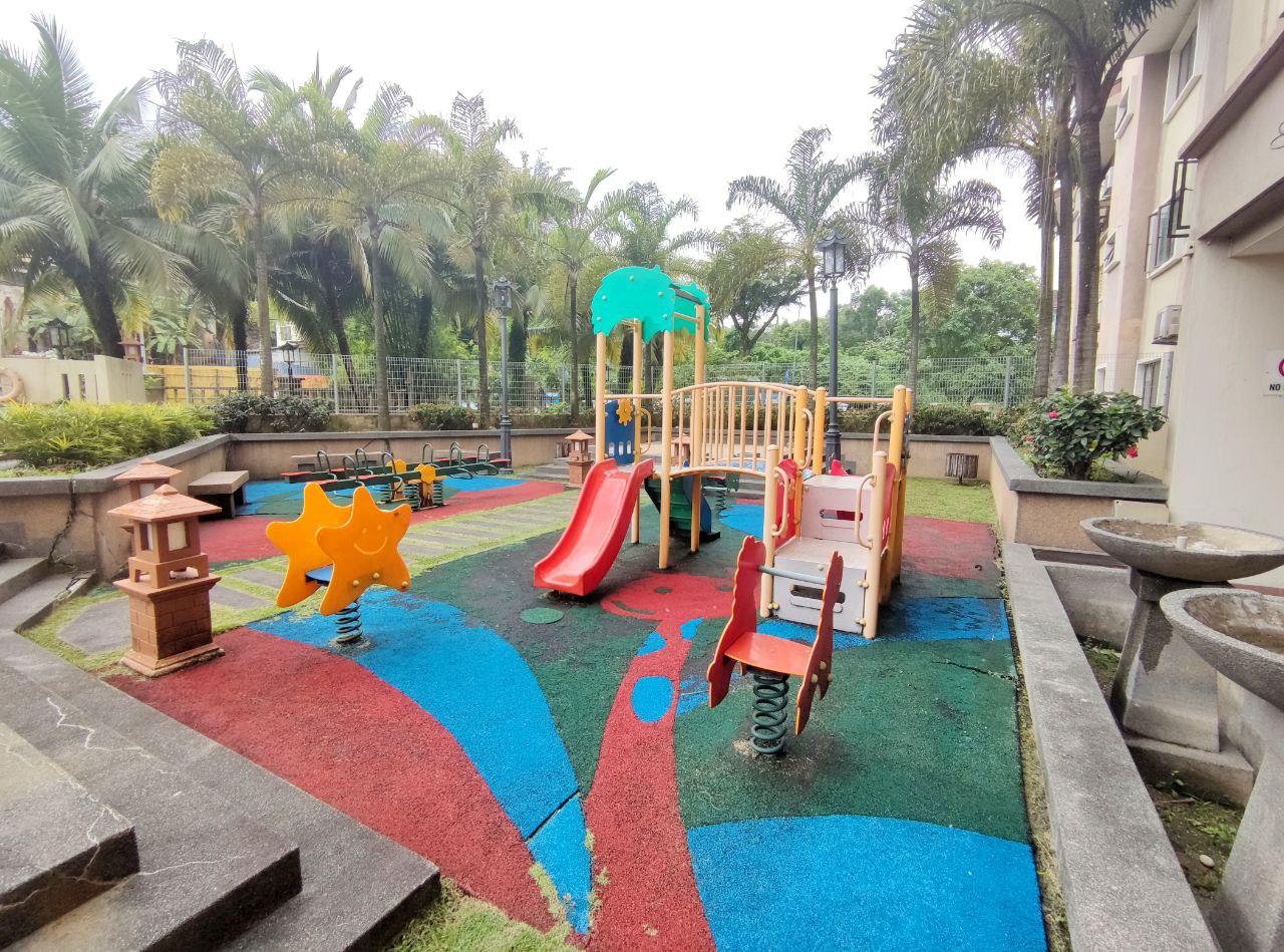 Koi Legian Condominium Taman Kinrara - photo 11