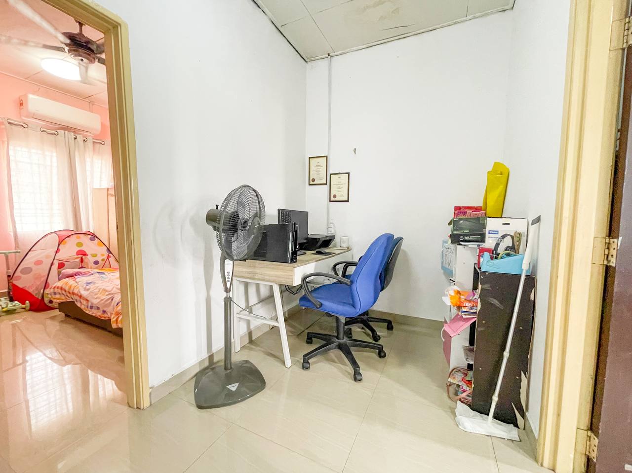 Double Storey Terrace Taman Teluk Gedung Indah - photo 12