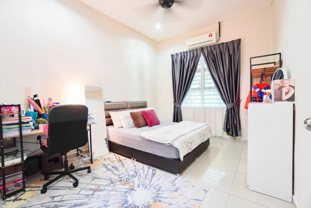 Single Storey Terrace Taman Nusa Intan Senawang - photo 5