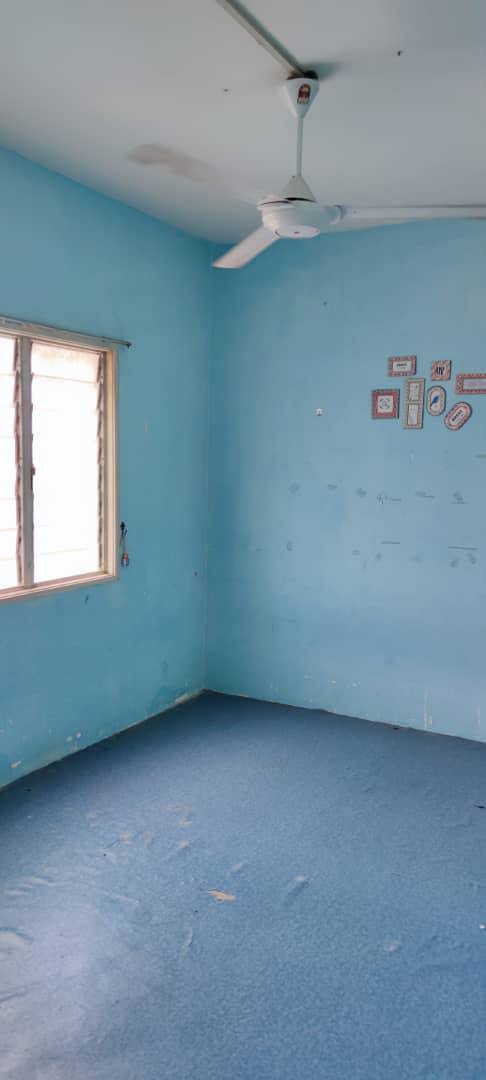 End Unit Murah Kemboja Apartment Ampang - photo 3