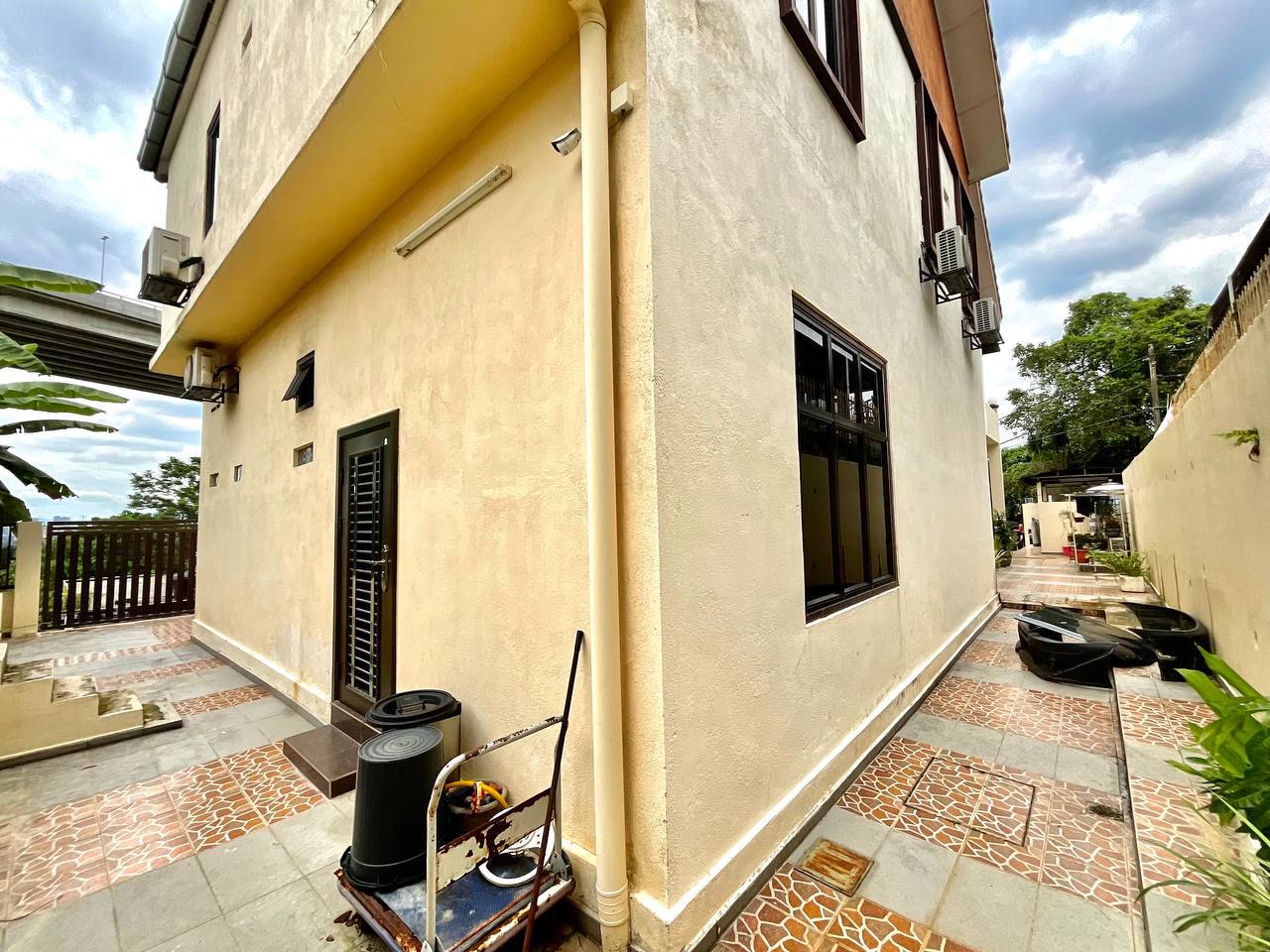 Double Storey Bungalow Tasik Permai - photo 11